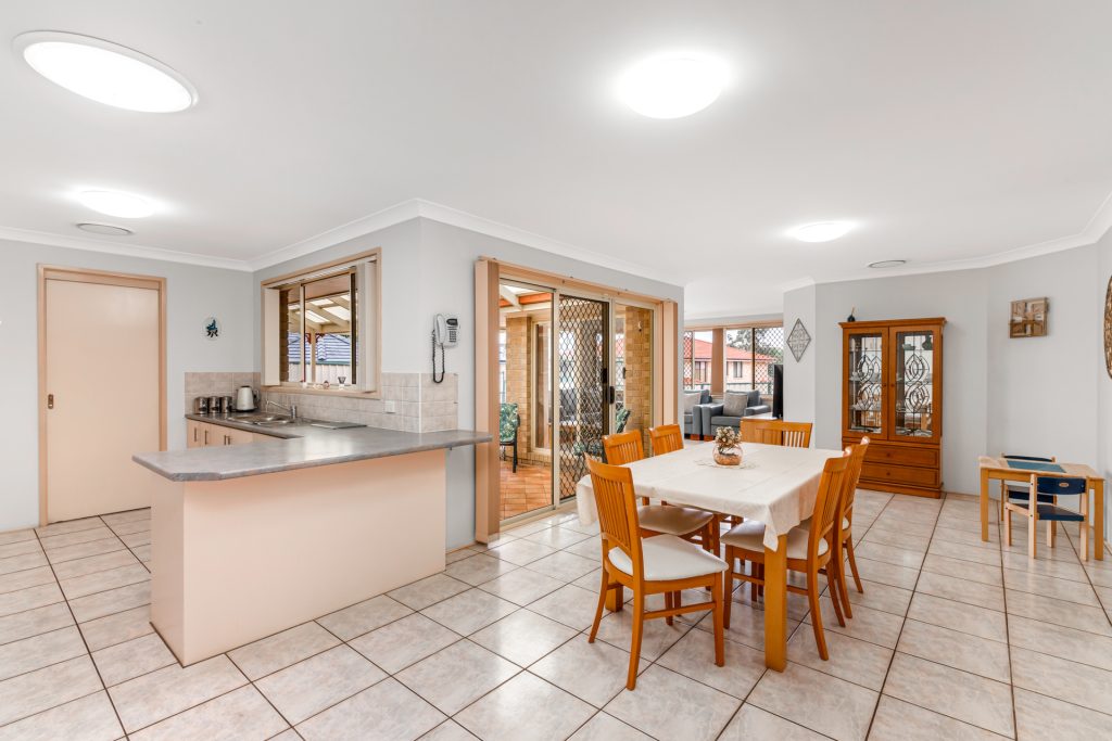 6 Markham Court, Acacia Gardens NSW 2763 - photo 4