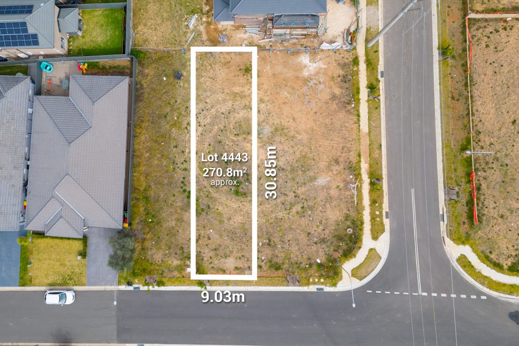 37 Whistler Street, Gregory Hills NSW 2557 - photo 2