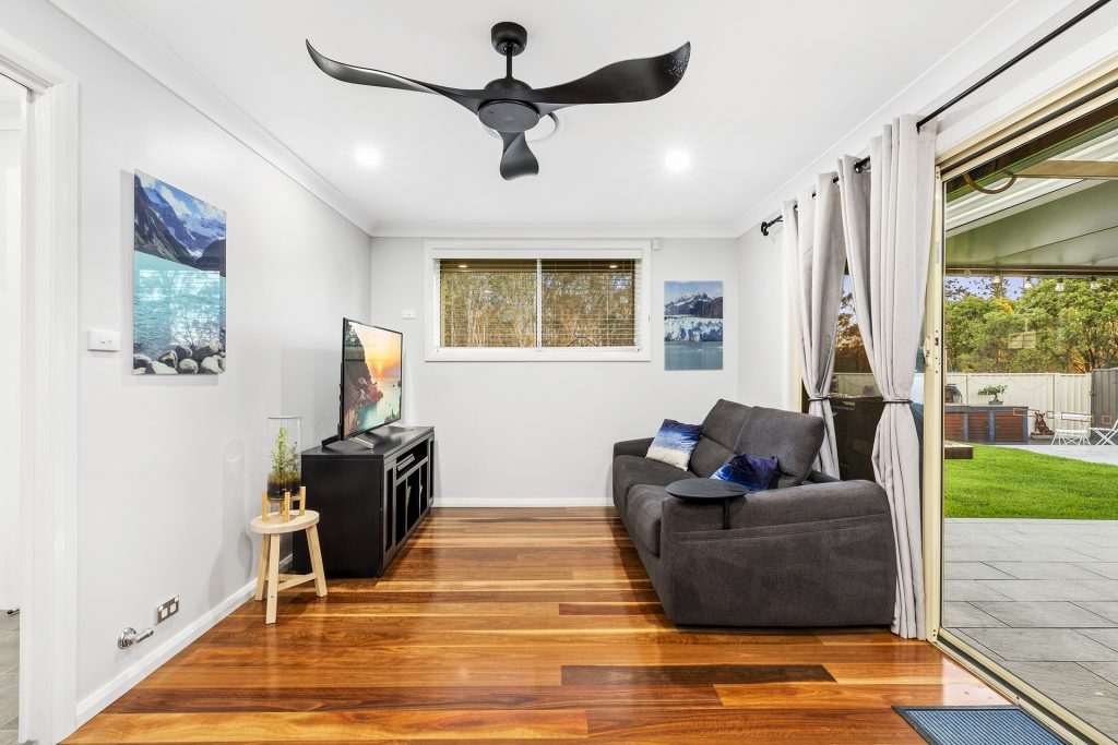 23 Manorhouse Boulevard, Quakers Hill NSW 2763 - photo 4