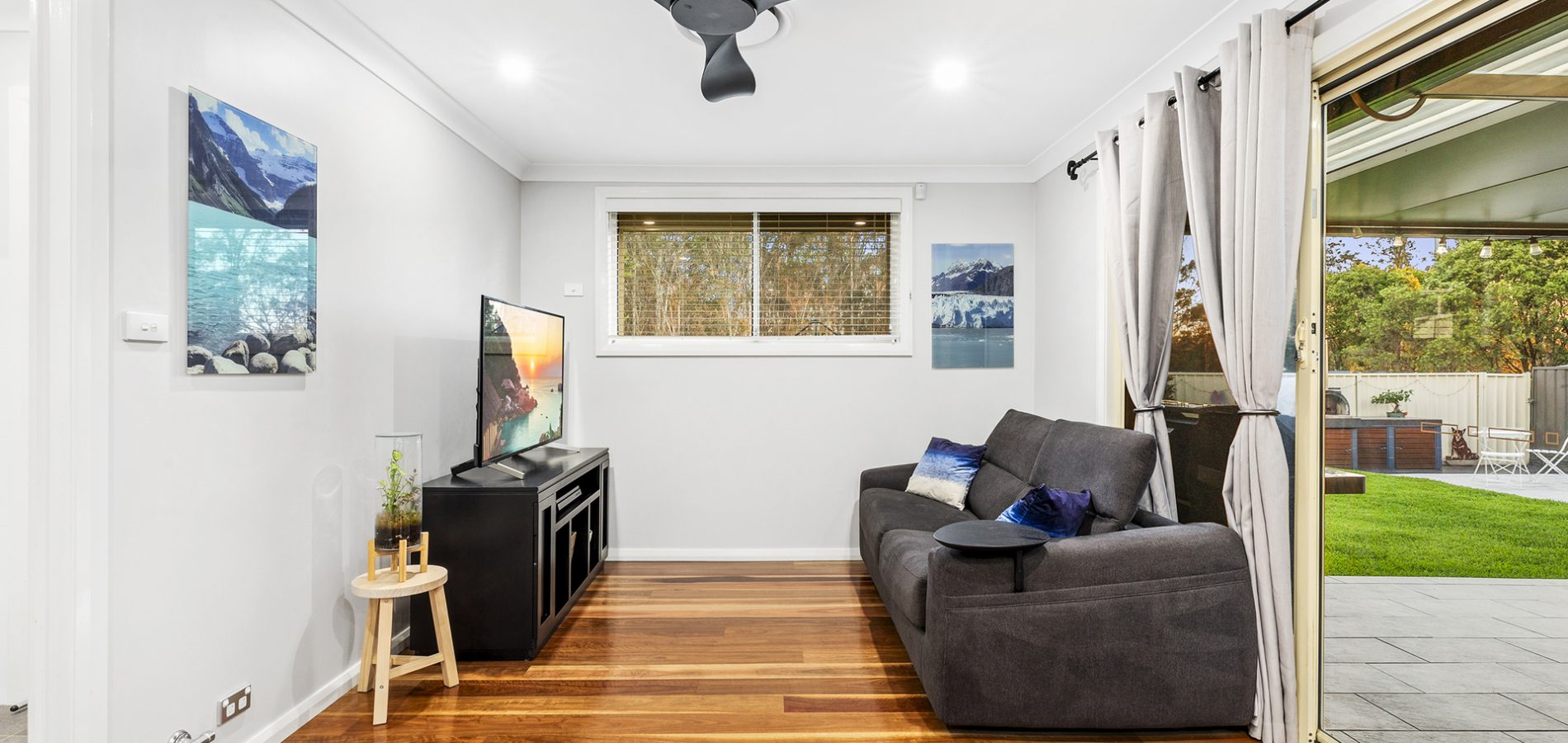 23 Manorhouse Boulevard, Quakers Hill NSW 2763 - photo 4