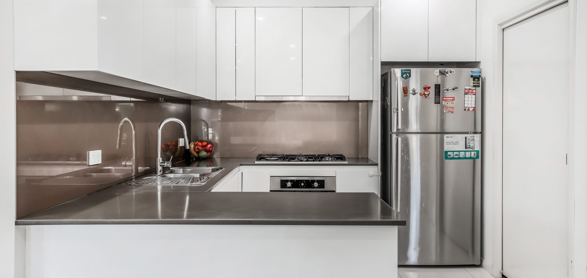 7/11 Carinya Road, Girraween NSW 2145 - photo 4