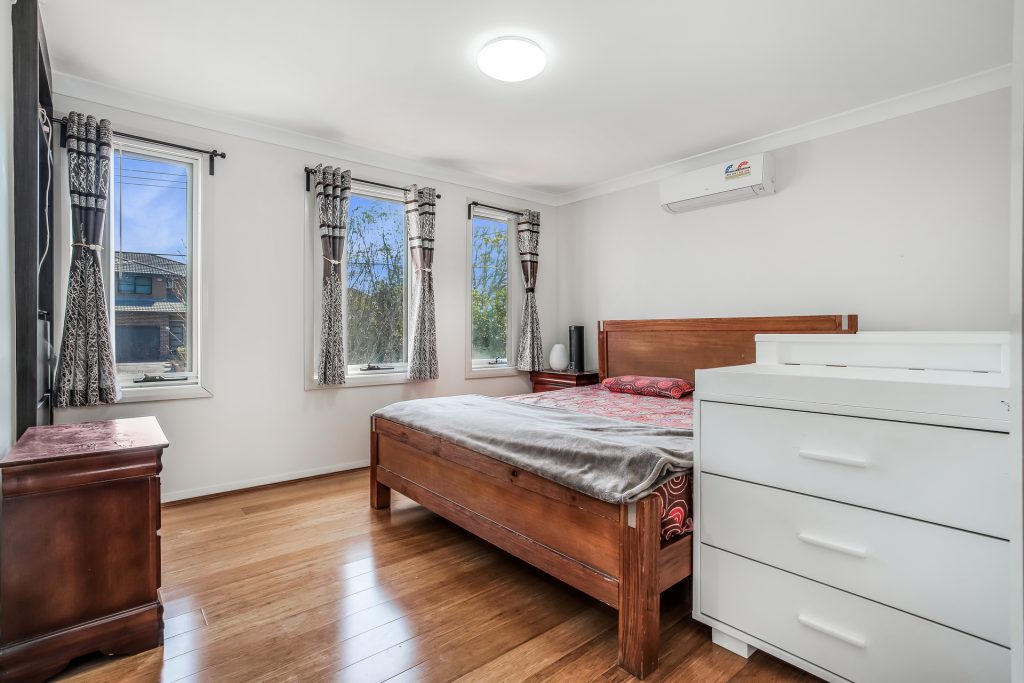 7/11 Carinya Road, Girraween NSW 2145 - photo 6