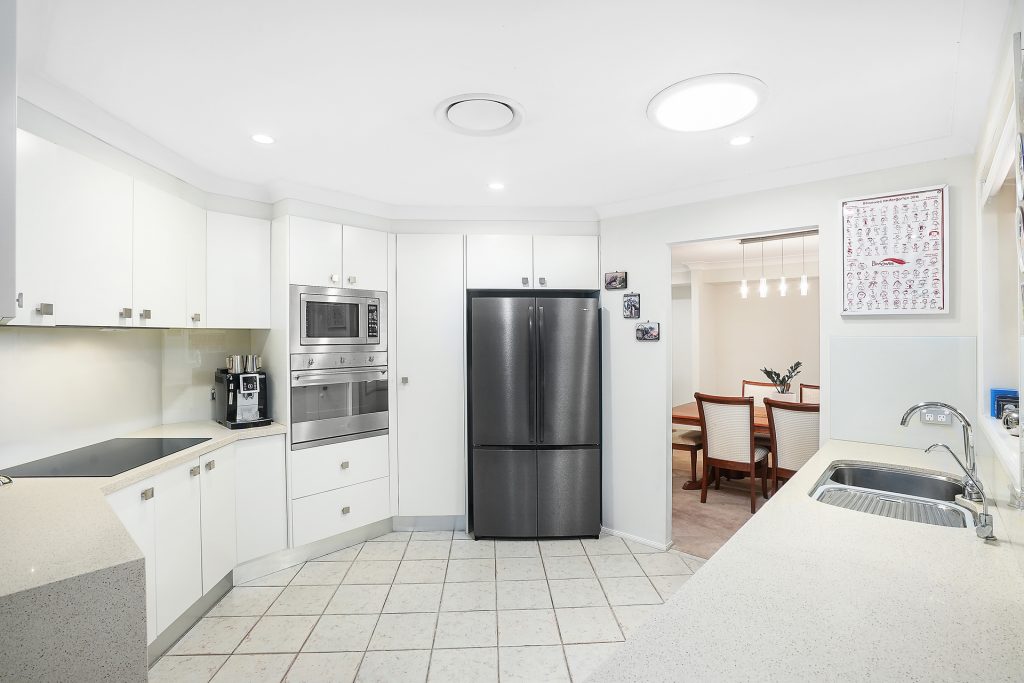 7B Curtis Close, Cherrybrook NSW 2126 - photo 2