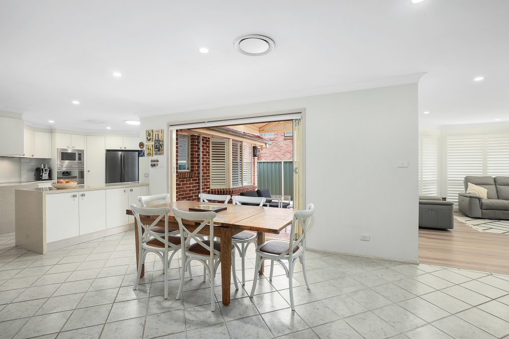 7B Curtis Close, Cherrybrook NSW 2126 - photo 3