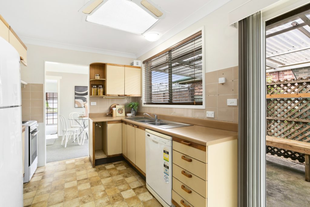 1 Jerilderie Avenue, Kellyville NSW 2155 - photo 5