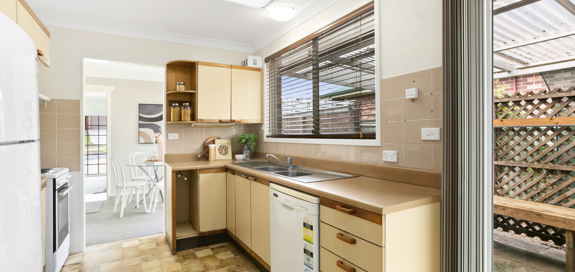 1 Jerilderie Avenue, Kellyville NSW 2155 - photo 5