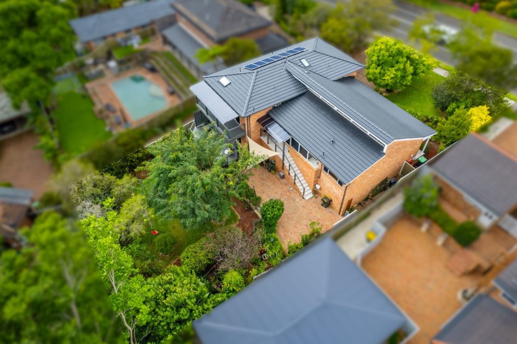 8 Yaringa Road, Castle Hill NSW 2154 - photo 17