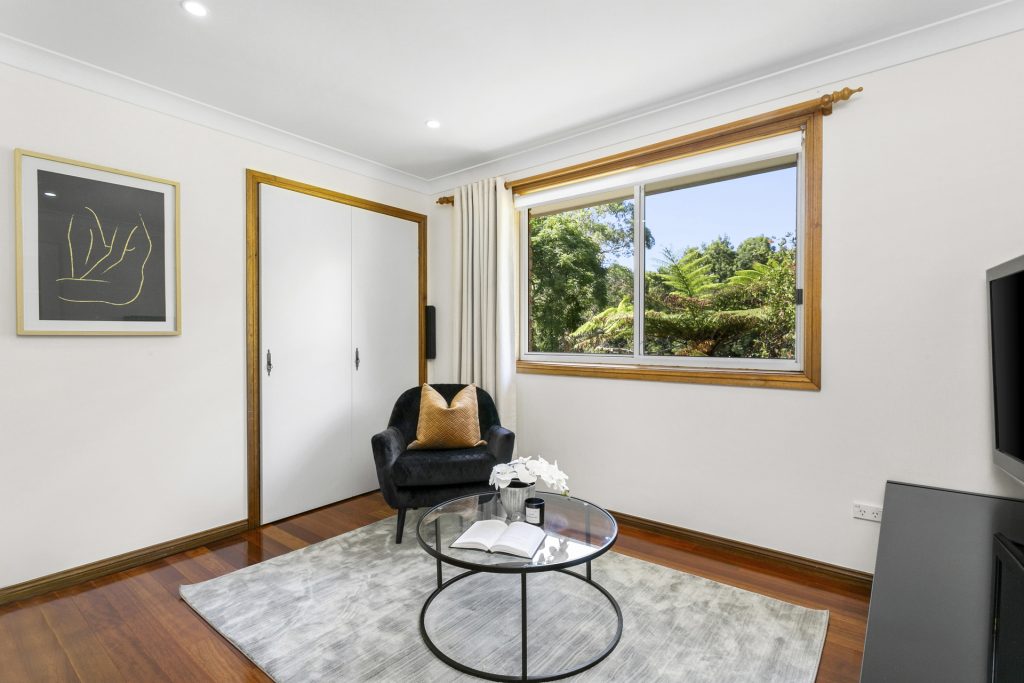 8 Yaringa Road, Castle Hill NSW 2154 - photo 8