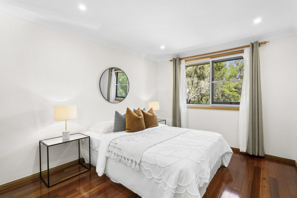 8 Yaringa Road, Castle Hill NSW 2154 - photo 10