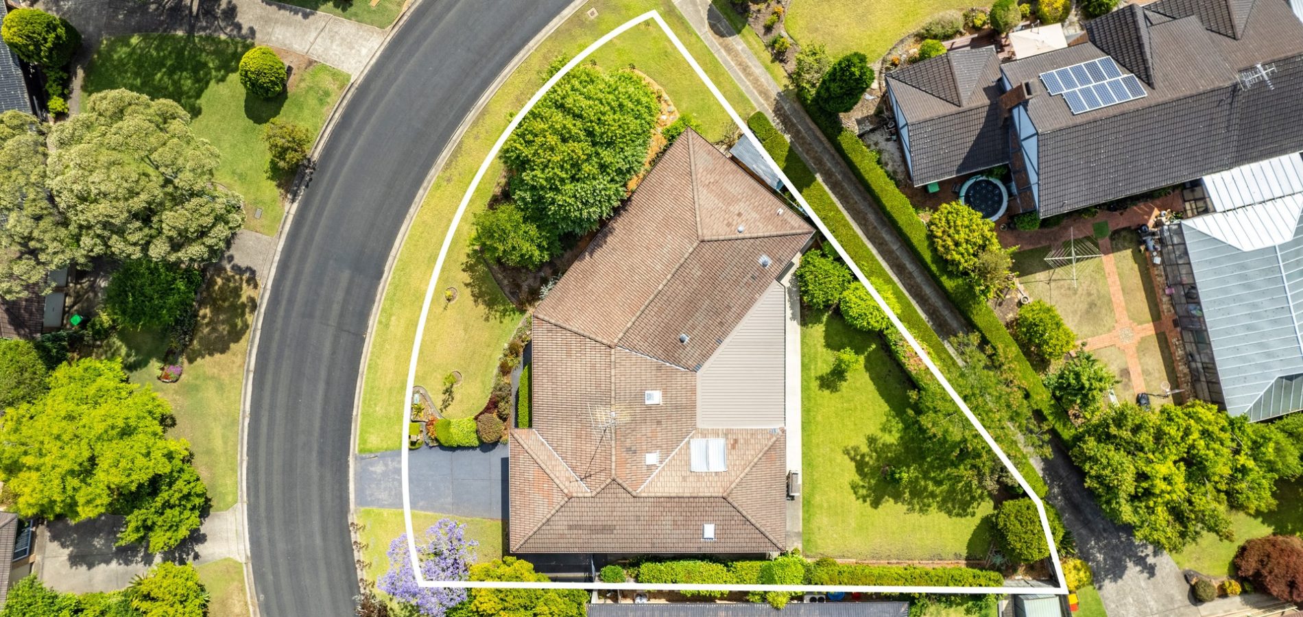 16 Chiltern Crescent, Castle Hill NSW 2154 - photo 16
