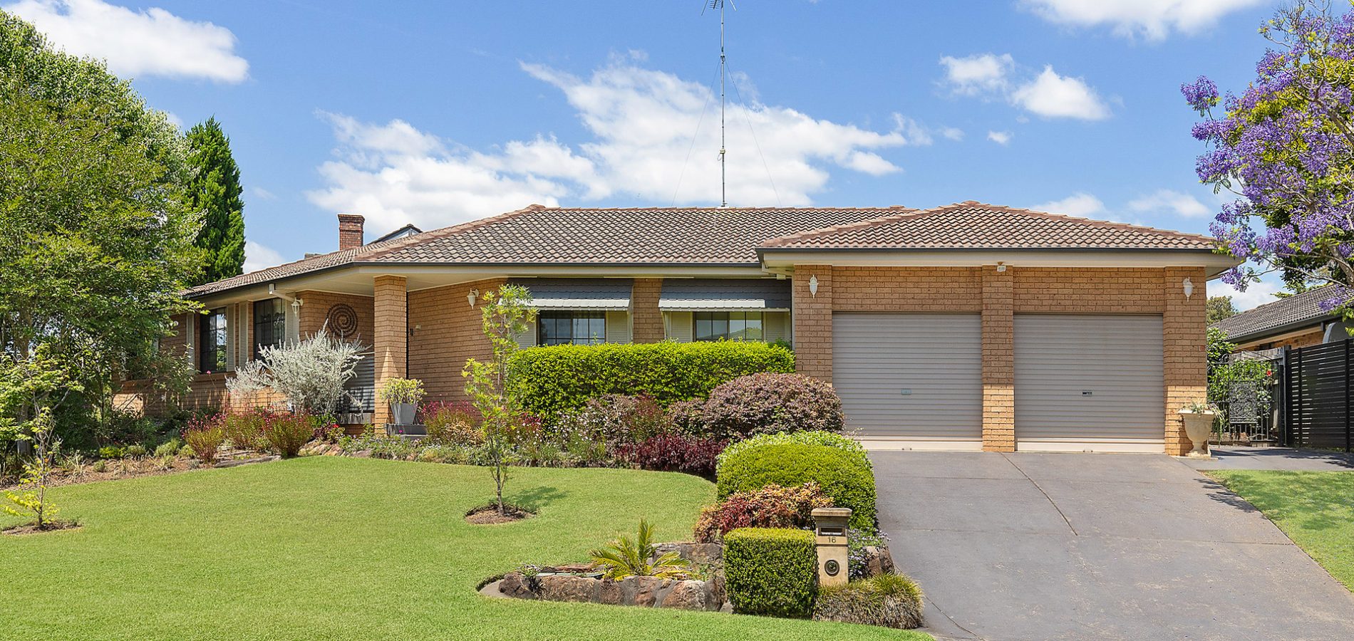 16 Chiltern Crescent, Castle Hill NSW 2154 - McGrath West Group