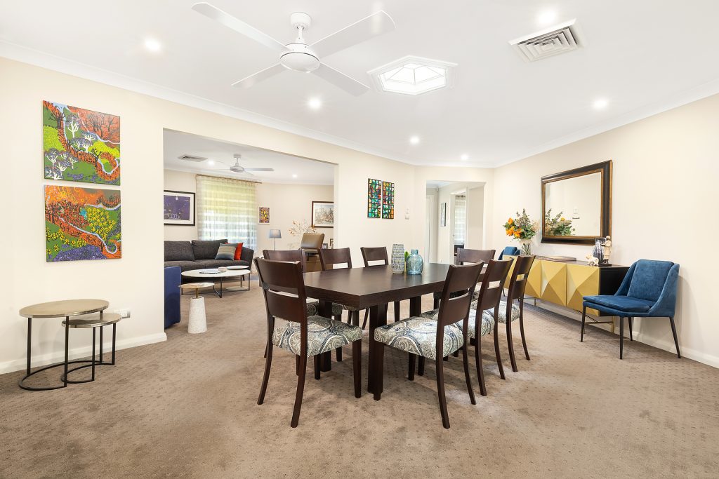 16 Chiltern Crescent, Castle Hill NSW 2154 - photo 6