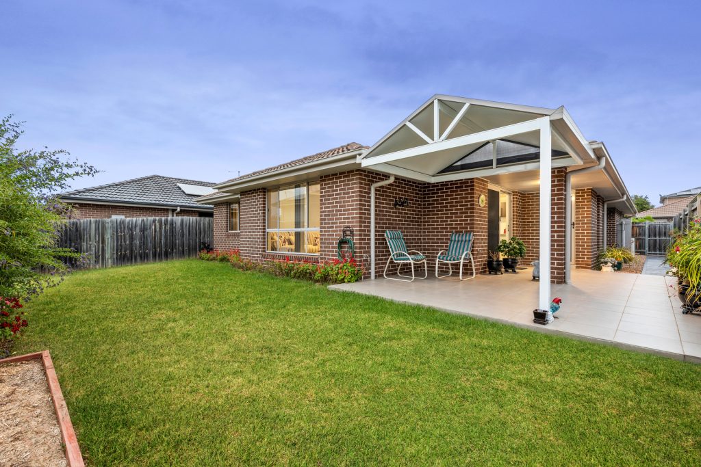 39 Paringa Drive, The Ponds NSW 2769 - photo 2