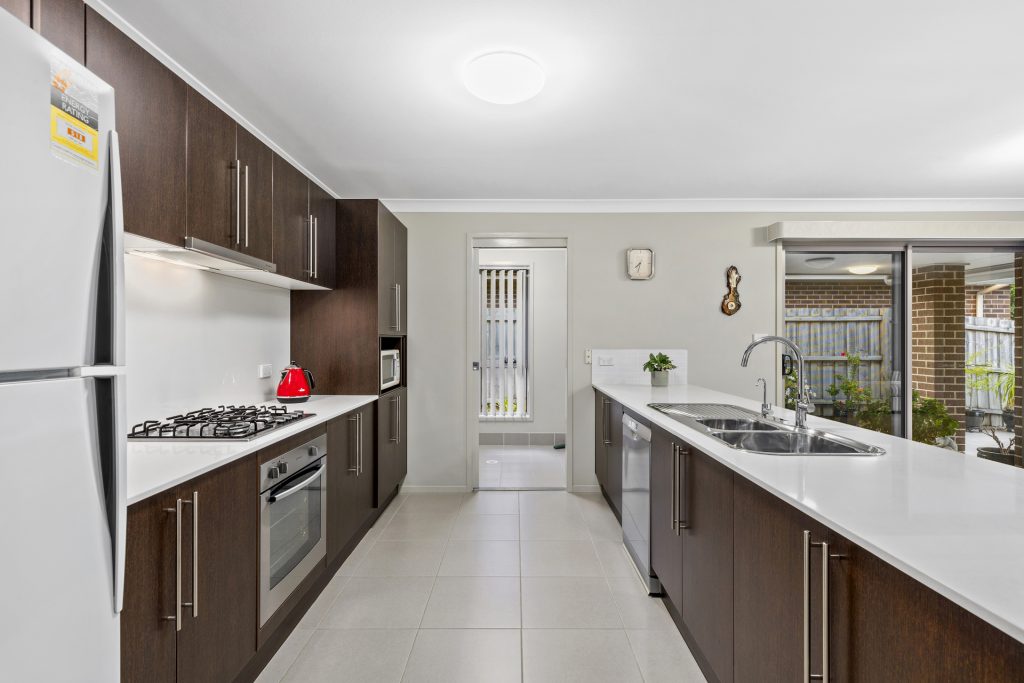 39 Paringa Drive, The Ponds NSW 2769 - photo 6
