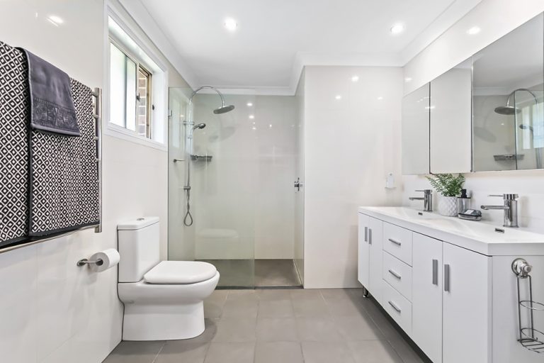 41 Lisa Crescent, Castle Hill NSW 2154 - photo 9