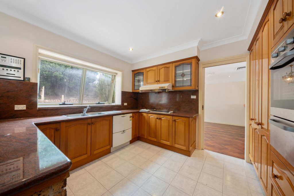 13 Cumbrae Place, Oatlands NSW 2117 - photo 5