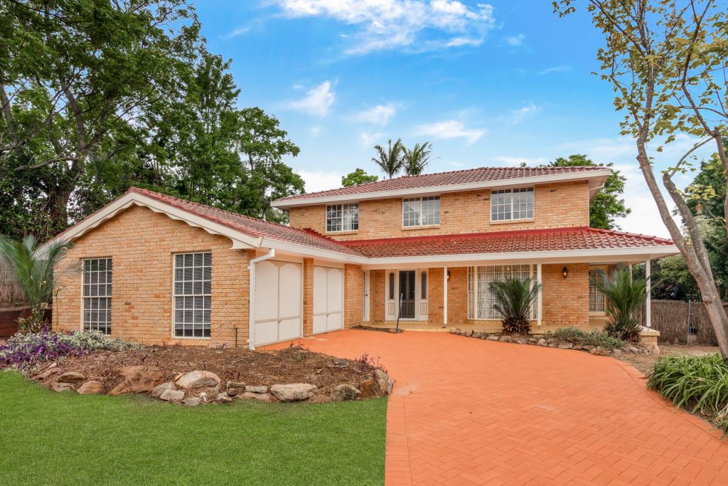 4 Pardalote Way, West Pennant Hills NSW 2125 - McGrath West Group