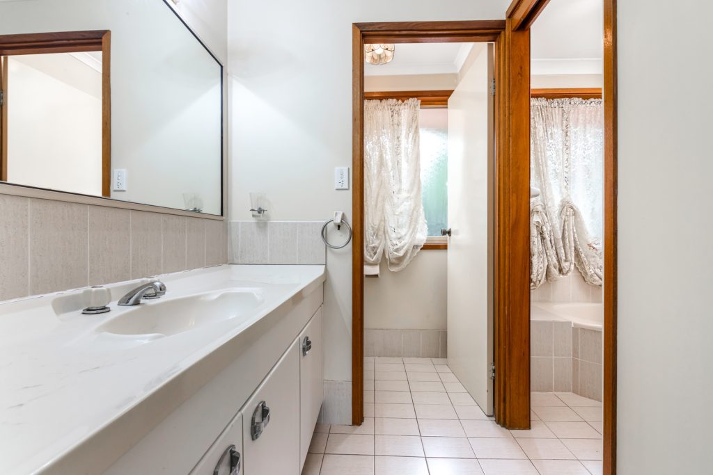 4 Pardalote Way, West Pennant Hills NSW 2125 - photo 4