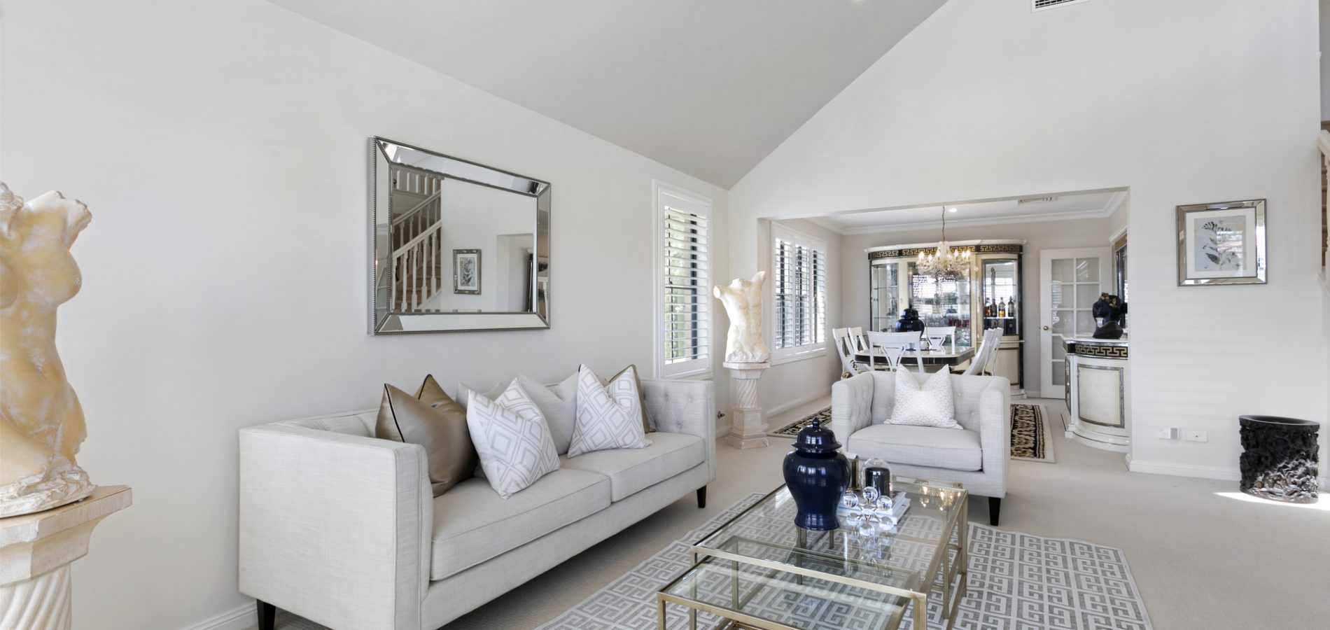 31 Beaumaris Avenue, Castle Hill NSW 2154 - photo 4