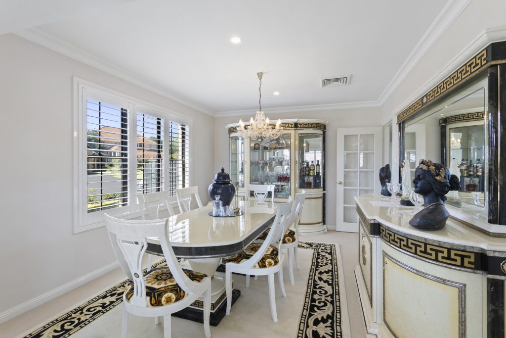31 Beaumaris Avenue, Castle Hill NSW 2154 - photo 5