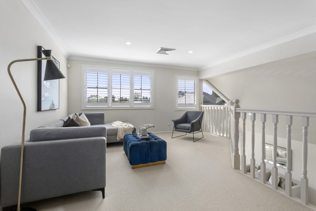 31 Beaumaris Avenue, Castle Hill NSW 2154 - photo 8