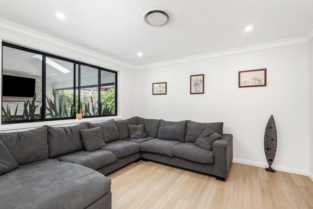 4 Zep Place, Kellyville Ridge NSW 2155 - photo 11
