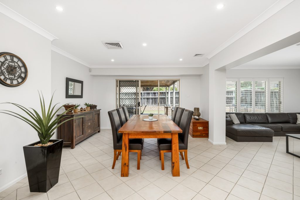 5 Flannan Court, Kellyville NSW 2155 - photo 4