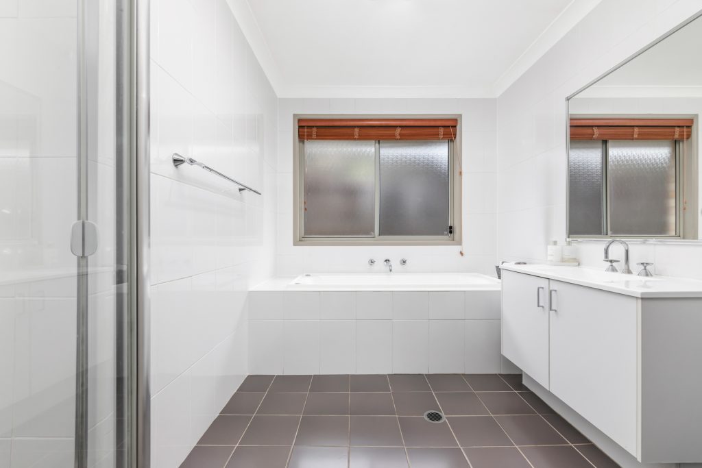 28 Lilydale Drive, Woodcroft NSW 2767 - photo 5