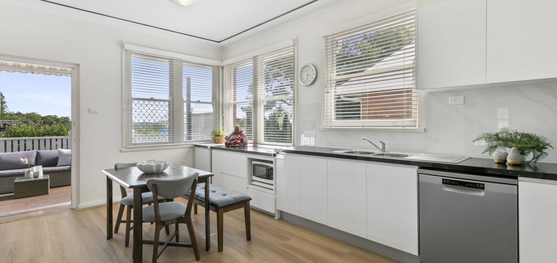 46 Sherwin Avenue, Castle Hill NSW 2154 - photo 2
