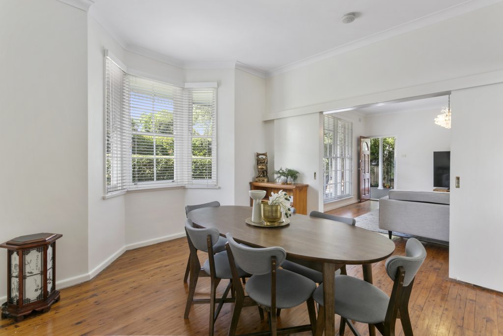 46 Sherwin Avenue, Castle Hill NSW 2154 - photo 4