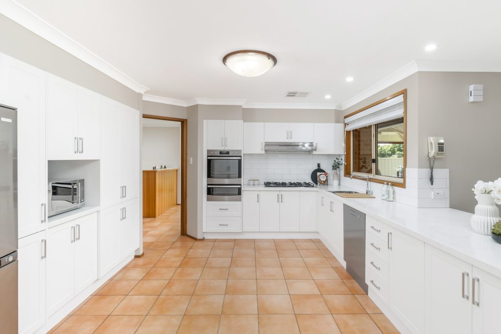1 Justin Place, Quakers Hill NSW 2763 - photo 11