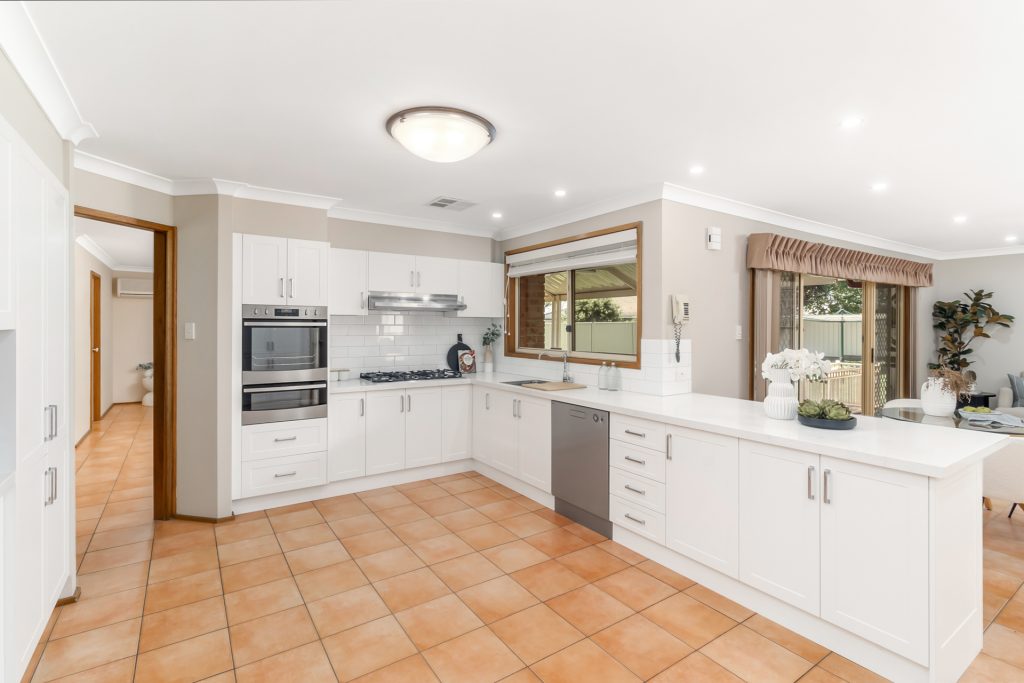 1 Justin Place, Quakers Hill NSW 2763 - photo 12