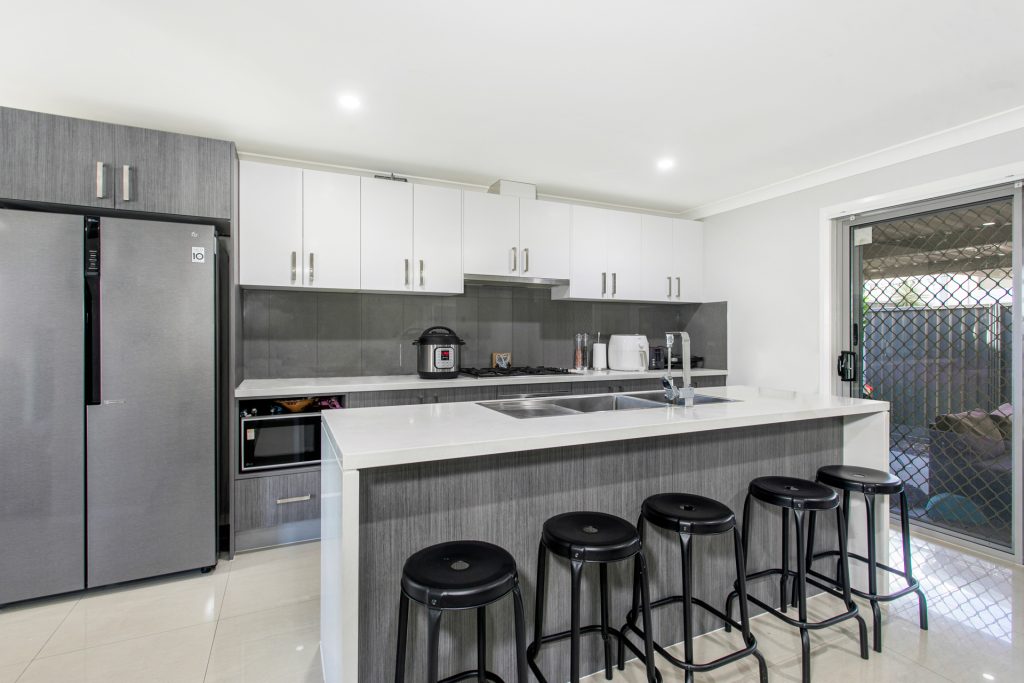 32 Centennial Drive, The Ponds NSW 2769 - photo 3
