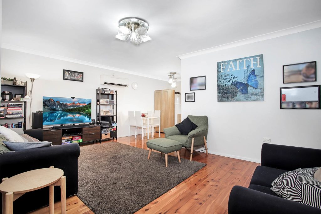 Sold - 207 Toongabbie Road - New Property in Toongabbie - Real Estate by Brad Panayiotou