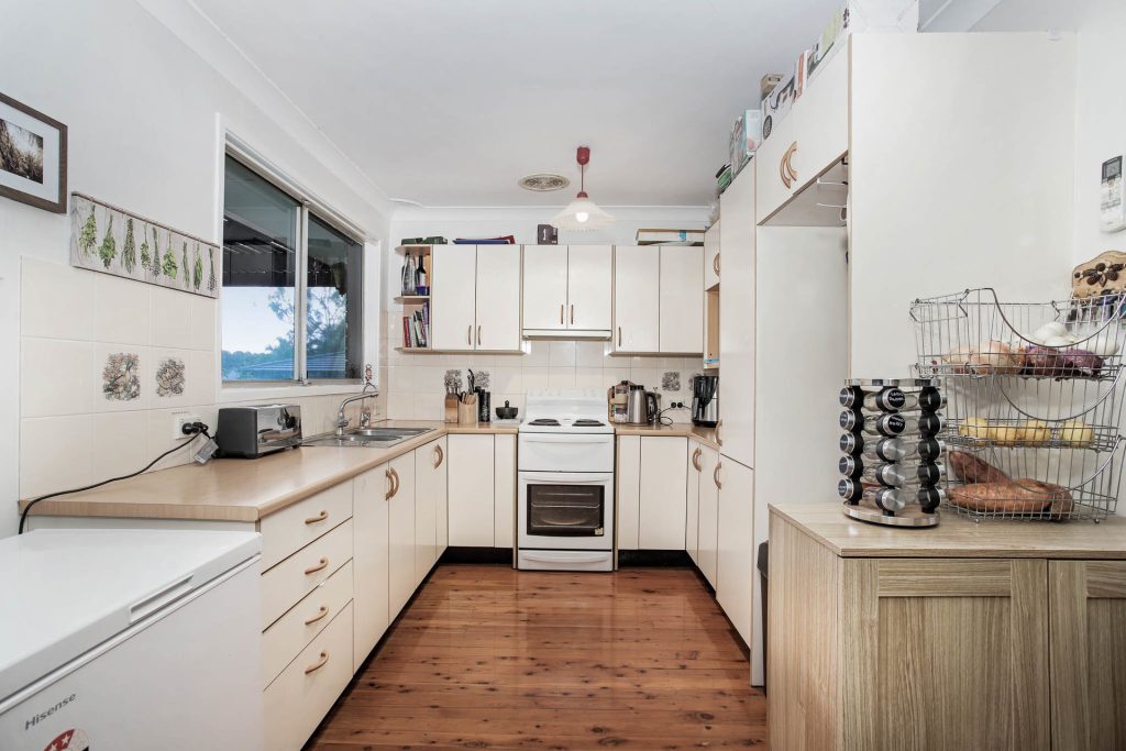 Sold - 207 Toongabbie Road - New Property in Toongabbie - Real Estate by Brad Panayiotou
