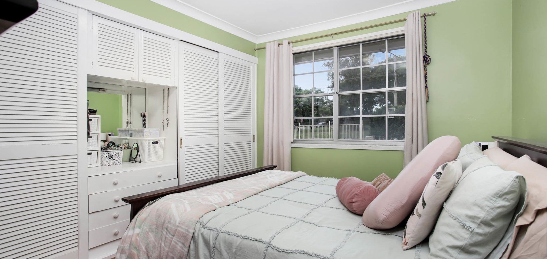 Sold - 207 Toongabbie Road - New Property in Toongabbie - Real Estate by Brad Panayiotou