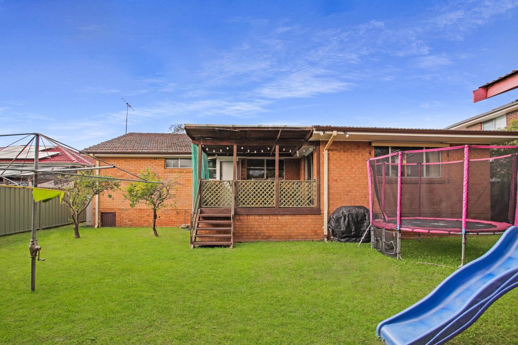 Sold - 207 Toongabbie Road - New Property in Toongabbie - Real Estate by Brad Panayiotou