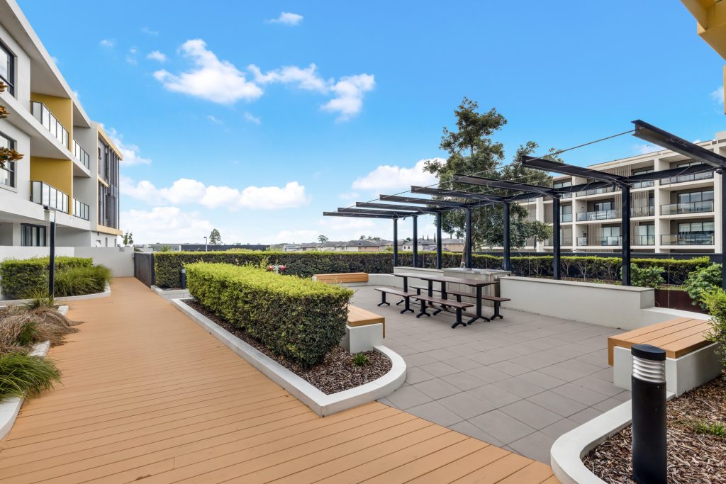425/10 Hezlett Road, North Kellyville NSW 2155 - photo 16