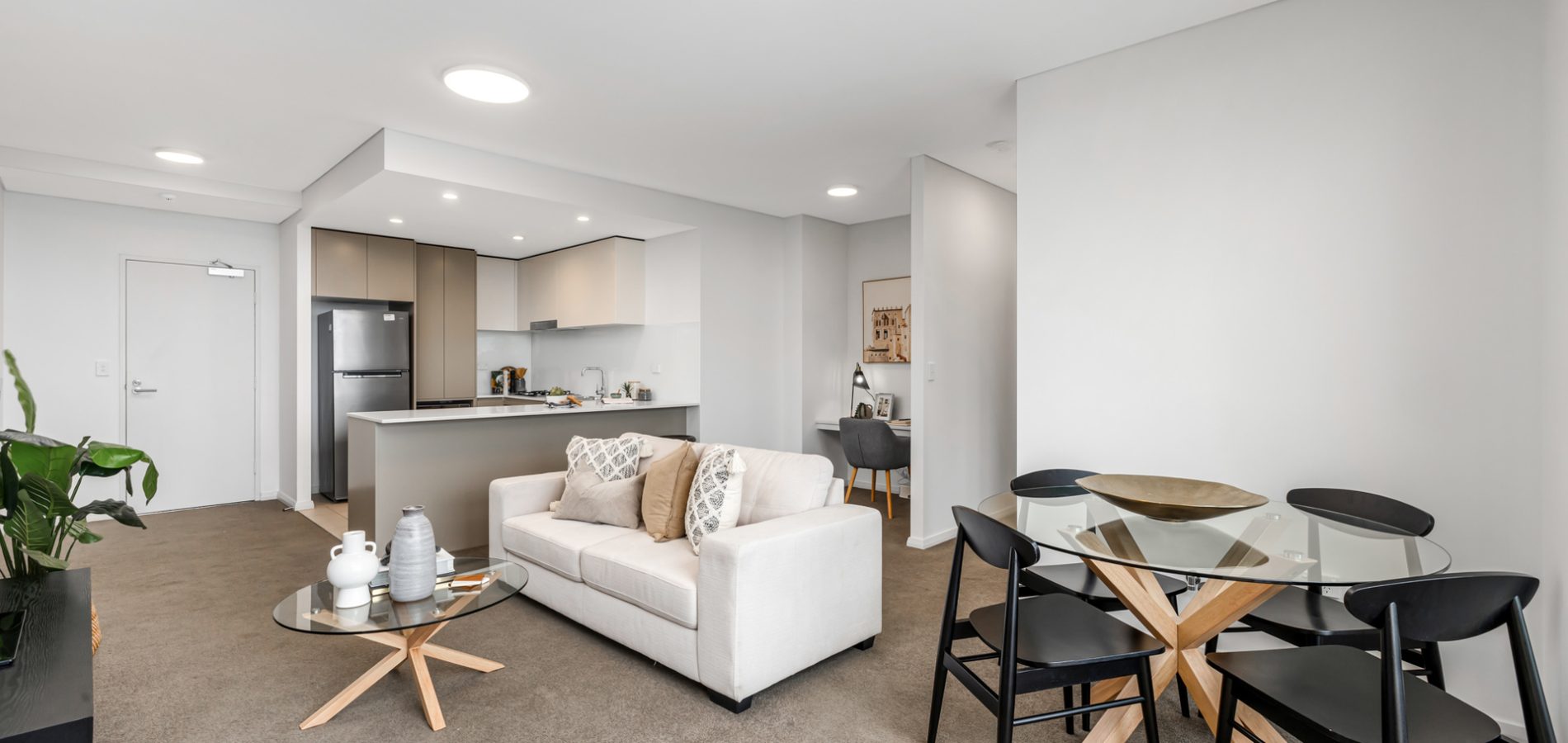 425/10 Hezlett Road, North Kellyville NSW 2155 - photo 3