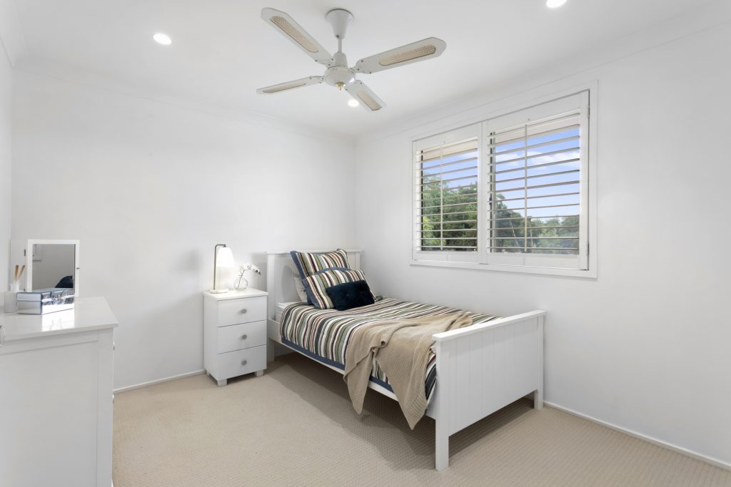 10 Grovewood Place, Castle Hill NSW 2154 - photo 9