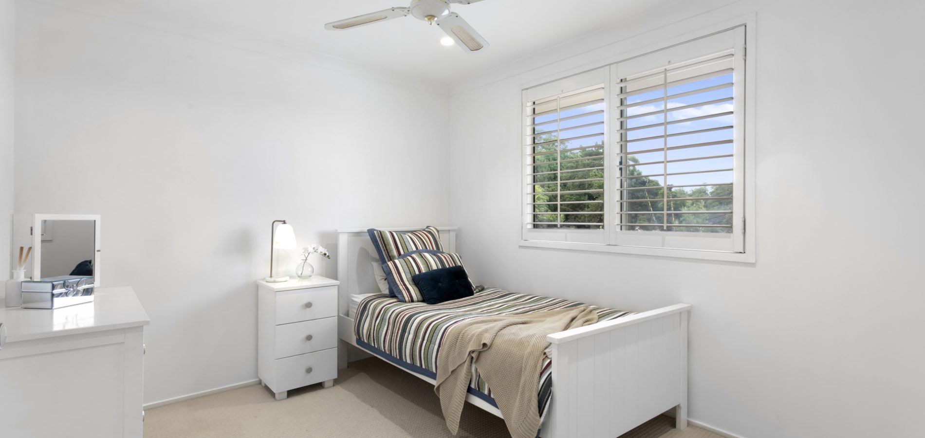 10 Grovewood Place, Castle Hill NSW 2154 - photo 9