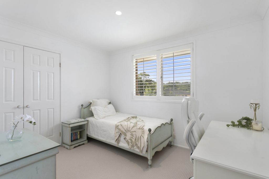 10 Grovewood Place, Castle Hill NSW 2154 - photo 10