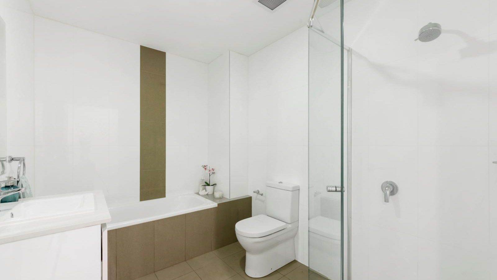 24/43 Lavender Avenue, Kellyville NSW 2155 - photo 6