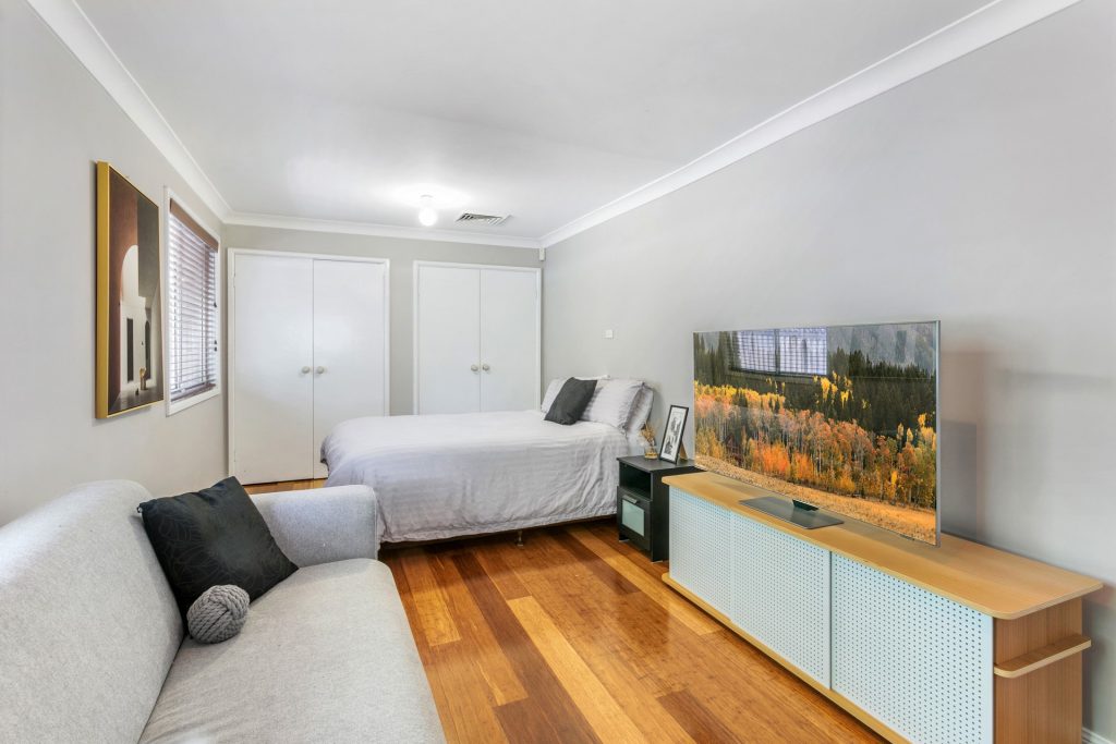 15 Knightsbridge Place, Castle Hill NSW 2154 - photo 15