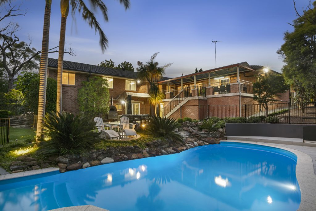 15 Knightsbridge Place, Castle Hill NSW 2154 - photo 16