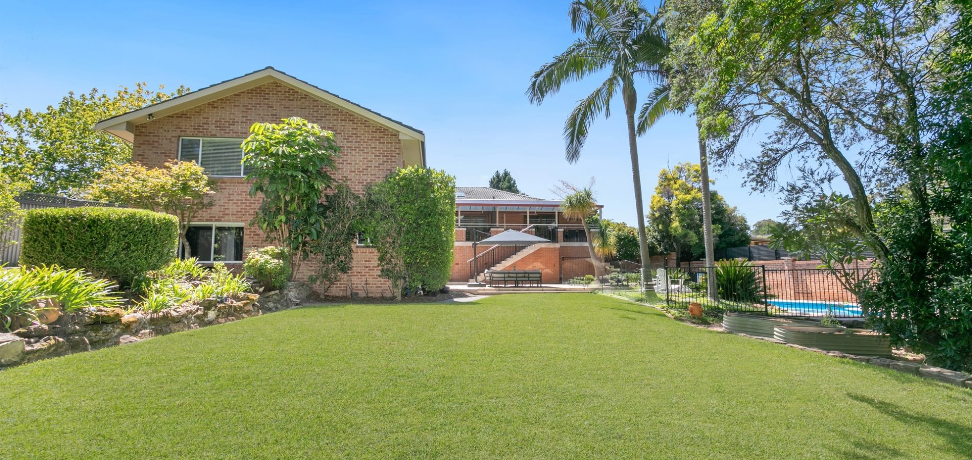 15 Knightsbridge Place, Castle Hill NSW 2154 - photo 20