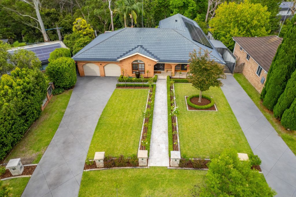 15 Knightsbridge Place, Castle Hill NSW 2154 - photo 21