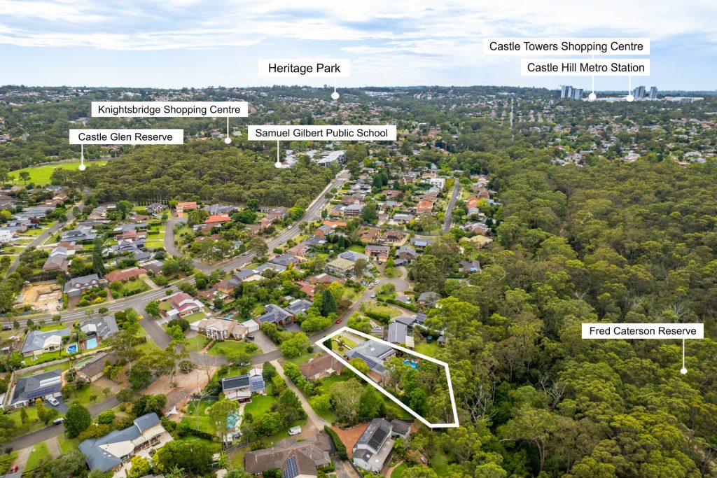 15 Knightsbridge Place, Castle Hill NSW 2154 - photo 24