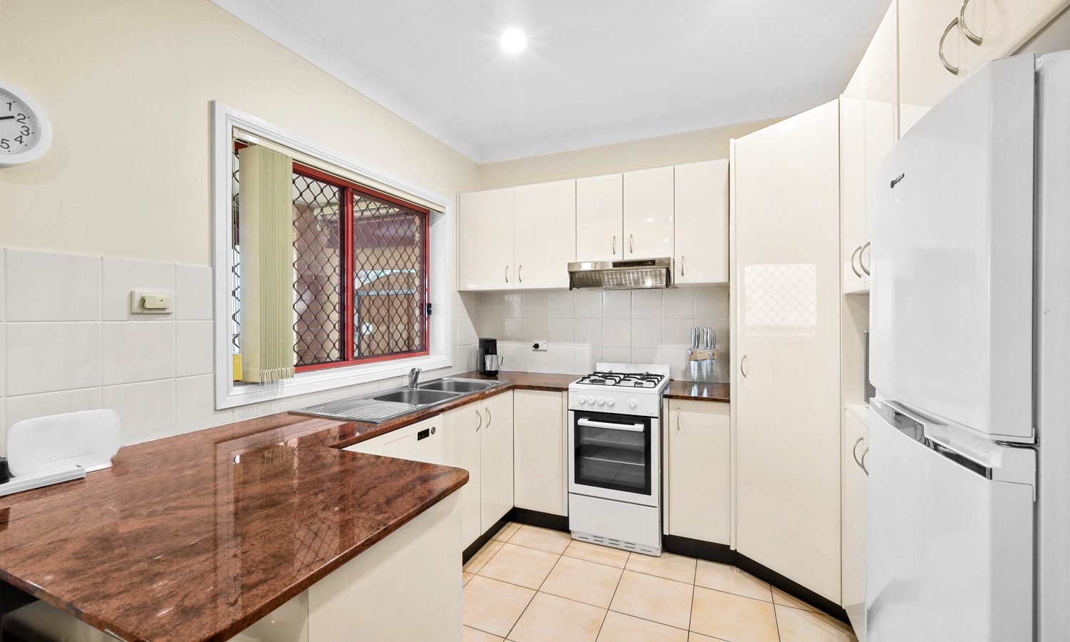 25/18 Pearce Street, Baulkham Hills NSW 2153 - photo 4