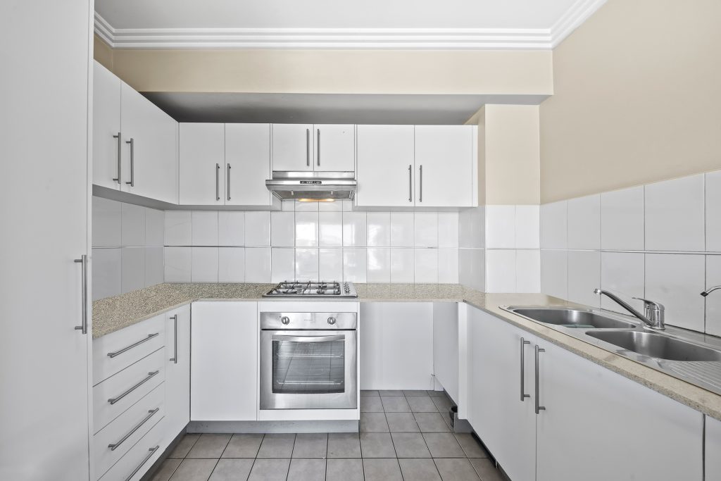 111/21 Third Avenue, Blacktown NSW 2148 - photo 2